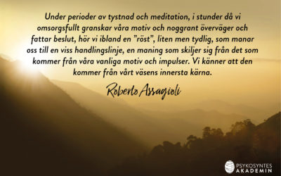 Under perioder av tystnad och meditation